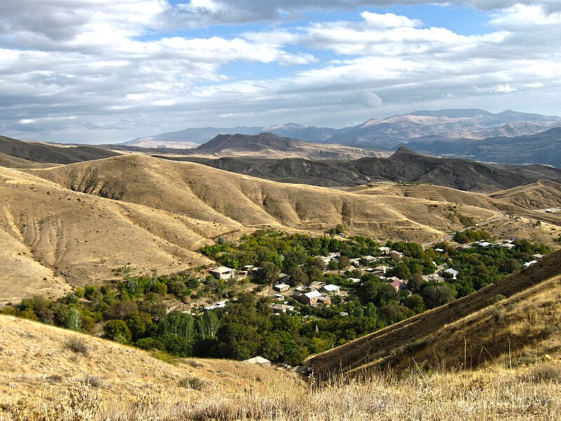 File:Վերնաշեն11.jpg