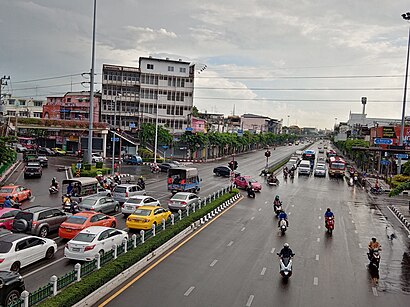 วิธีการเดินทางไปที่ แยกบ้านแขก โดยระบบขนส่งสาธารณะ – เกี่ยวกับสถานที่