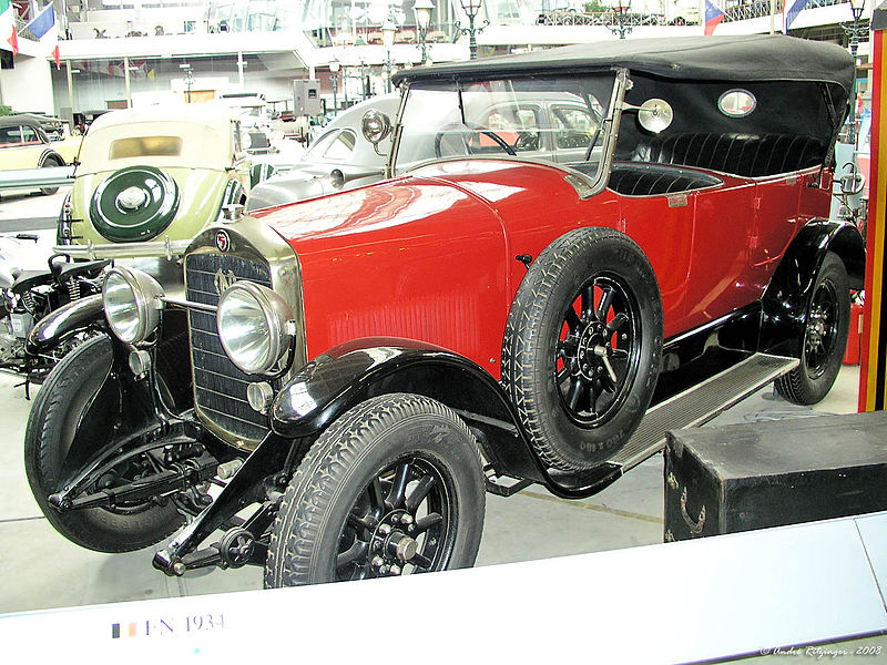 File:1923 Nagant 15 CV tourer by d'Ieteren.JPG