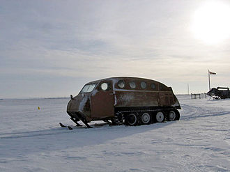 Early-style, 12-passenger snow coach made by Bombardier of Canada 1951B12a.jpg