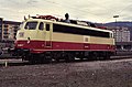 110 496 in weinrot-beiger Trans-Europ-Express-Lackierung in Heidelberg