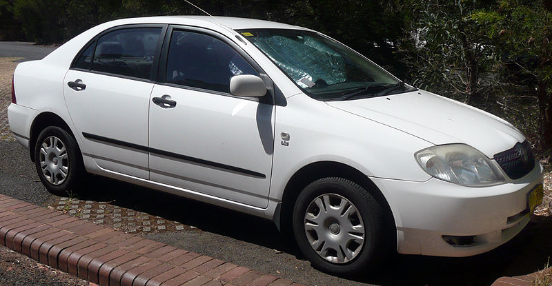 File:2001-2003 Toyota Corolla (ZZE122R) Ascent sedan 01.jpg