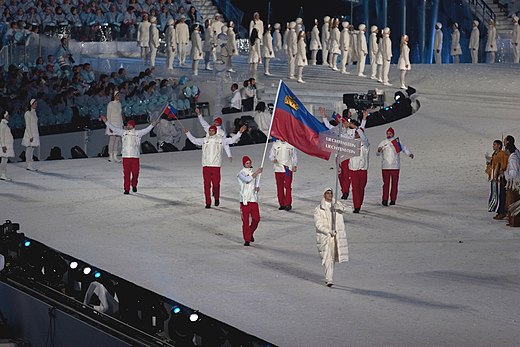 Ploeg van Liechtenstein bij de opening van de Olympische Winterspelen 2010