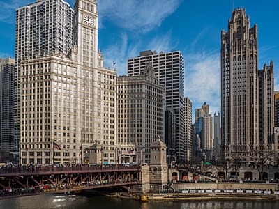 The Tribune Tower (right) above the Chicago River
