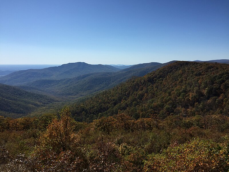 File:2016-10-25 11 42 41 View south from the Pinnacles Overlook along Shenandoah National Park's Skyline Drive in Rappahannock County, Virginia.jpg