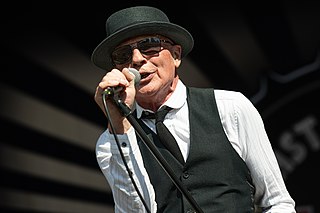 <span class="mw-page-title-main">Phil Mogg</span> British rock singer