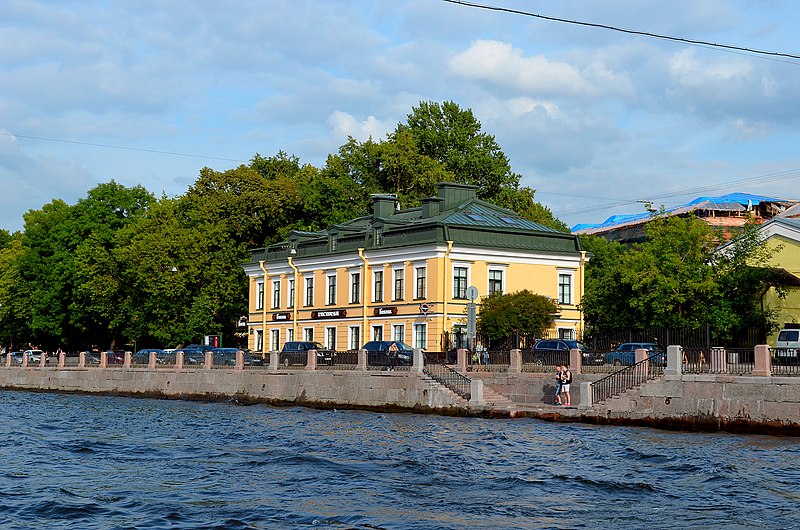 File:2639. St. Petersburg. Fontanka Embankment, 112.jpg