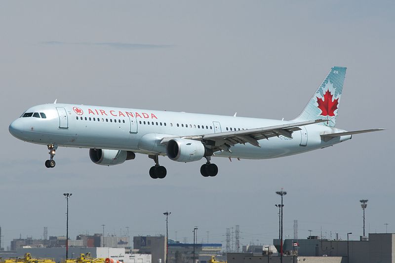 File:Air Canada A321 (6916685114).jpg