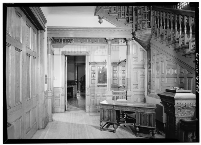 File:Alfred Uihlein House, 1639 North Fifth Street, Milwaukee, Milwaukee County, WI HABS WIS,40-MILWA,16-7.tif