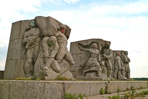 Image: Antifascist monument reliefs Vidin