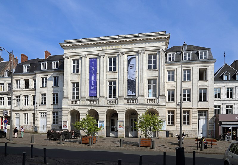 File:Arras Theatre R02.jpg