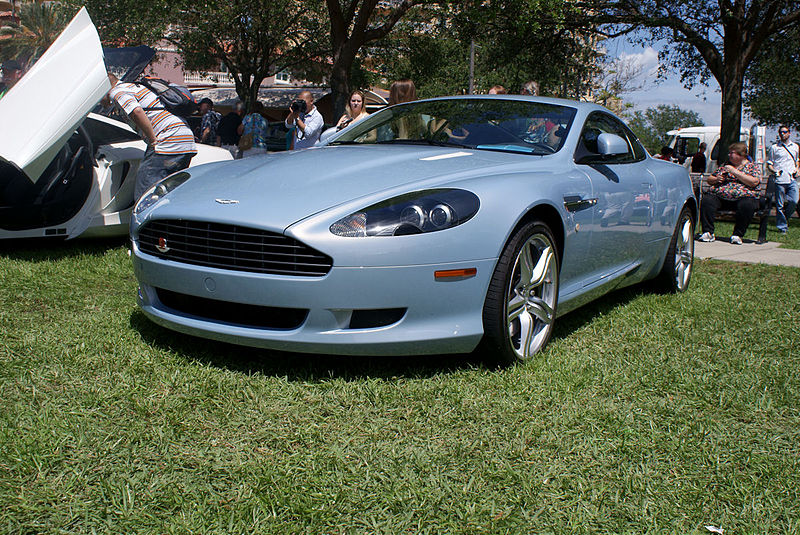 File:Aston Martin DB-9 2013 Sport LSideFront FOSSP 7April2013 (14563951996).jpg