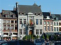 Het laat-renaissance stadhuis van Aat