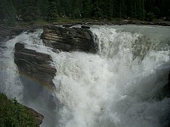 Primo piano delle cascate di Athabasca.jpg