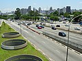 Avenida 23 de Maio, noroeste de São Paulo visto da passarela Ciccillo Matarazzo - panoramio - Alexandre Possi.jpg