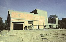 Hispano Suiza building in 2000 Batiment industriel Hispano a Guyancourt.jpg
