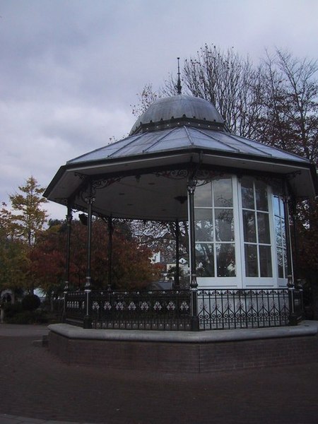 File:Bandstand near the 'Boatfloat' - geograph.org.uk - 932760.jpg