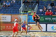 Deutsch: Beachhandball Europameisterschaften 2019 (Beach handball Euro); Tag 1: 2. Juli 2019 – Männer, Vorrunde Gruppe D, Polen-Schweden 2:1 (18:10, 15:9; 8:6) English: Beach handball Euro; Day 1: 2 July 2019 – Men Preliminary Round Group D – Poland-Sweden 2:1 (18:10, 15:9; 8:6)