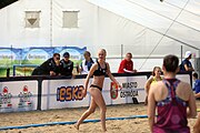 Deutsch: Beachhandball Europameisterschaften 2019 (Beach handball Euro); Tag 2: 3. Juli 2019 – Frauen, Vorrunde Gruppe D, Dänemark-Russland 2:0 (21:16, 18:12) English: Beach handball Euro; Day 2: 3 July 2019 – Women Preliminary Round Group D – Denmark-Russia 2:0 (21:16, 18:12)