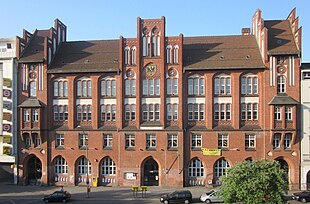 View of the old post office SW 61