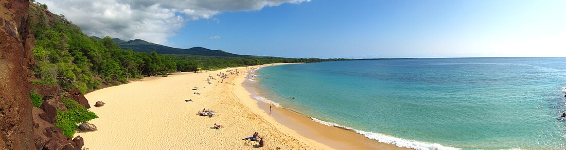 File:Big Beach Panorama.jpg