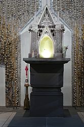 Tabernacle néo-gothique (XIXe)