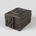 Box (Spain), 16th century (CH 18456971-2).jpg