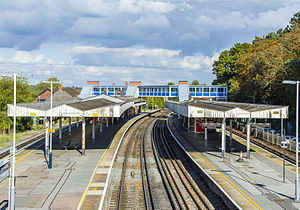 Brockenhurst Kereta Api Station.jpg