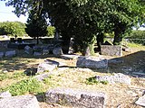 Stećci na groblju u Brštanici