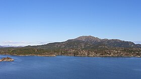 Vista de Siggjo desde el oeste.