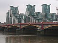 Buildings with Vauxhall Bridge - panoramio.jpg
