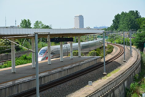 复兴号CR400AF型列车 紫金山东站, 2022.6.7