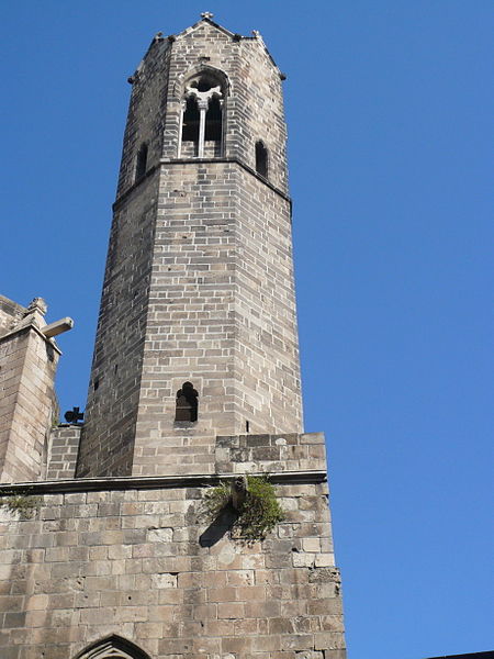 File:Campanar de Santa Àgata vist de la plaça del Rei.jpg