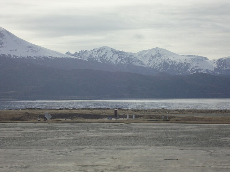 File:Canal de beagle DSC00772.JPG