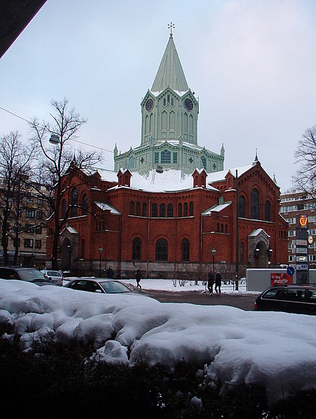 File:Caroli kyrka, Malmö, 2.jpg