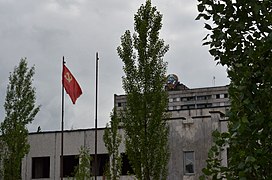 La bandera de la Unión Soviética aún izada en Pripiat, 2013