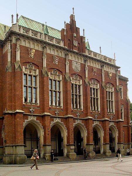 File:Collegium Novum w Krakowie 2006-06-09.jpg