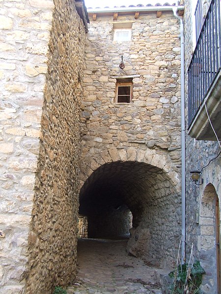 File:Conca de Dalt. Toralla i Serradell. Rivert 10.JPG