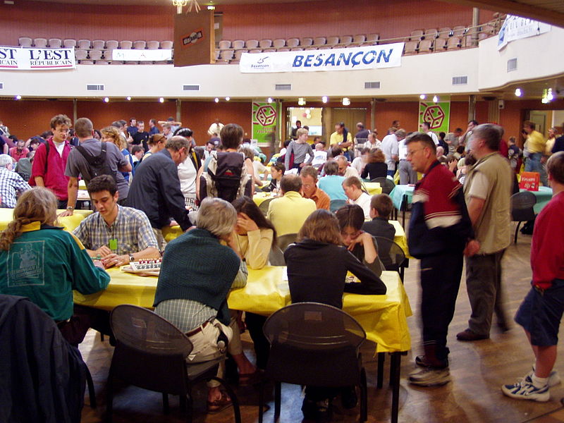 File:Concours de createurs de jeu de societe de Besancon.JPG