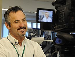 David_Feherty_participates_in_a_video_session_while_visiting_injured_troops_at_the_Veterans_Administration_Medical_Center_in_Augusta%2C_Ga.%2C_April_8%2C_2009_090408-A-NF756-002.jpg