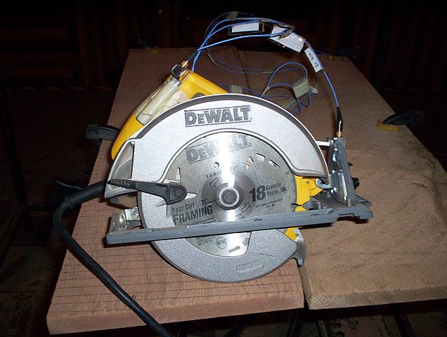 File:DeWalt DW368 loaded.jpg - Wikimedia Commons