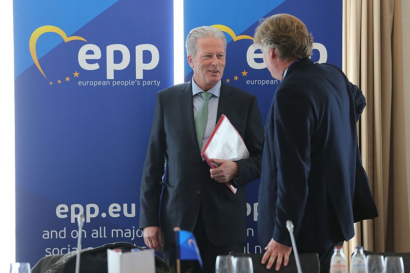 File:EPP Summit, Brussels, March 2016 (25831122306).jpg