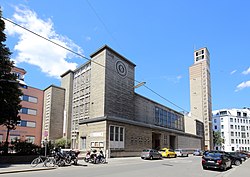 Erdberg (Wien) - Pfarrkirche Don Bosco (2).JPG