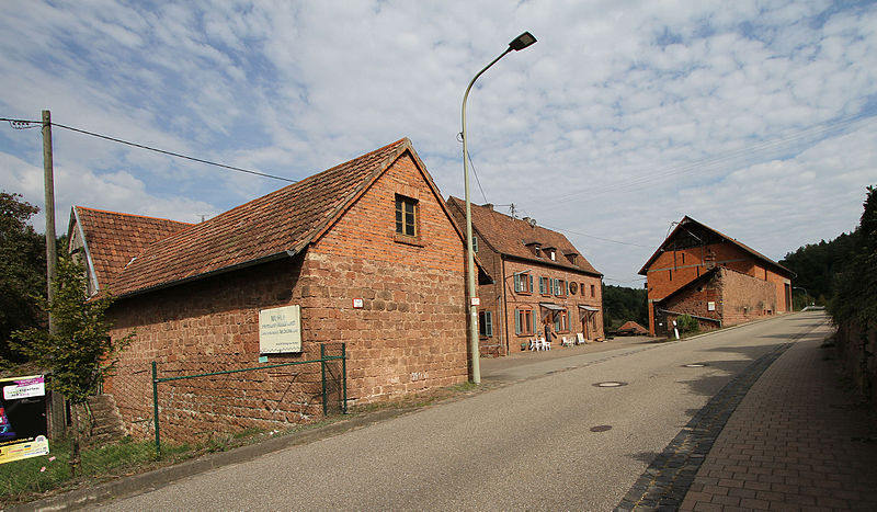 File:Erlenbach bei Dahn-Muehle-01-gje.jpg