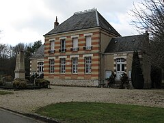 Escrignelles, la mairie.