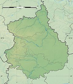 Mapa konturowa Eure-et-Loir, w centrum znajduje się punkt z opisem „Chartres”