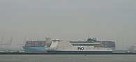 FAIRPLAY XI , MAASTRICHT MAERSK , PRIDE OF HULL & MULTRATUG 3 (46342603155).jpg