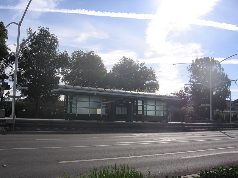 File:Fair Oaks VTA 1740 02.JPG