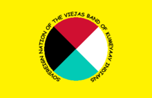 Flagga av Viejas Band of Kumeyaay Indianer.PNG