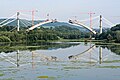 Abgespannter Freivorbau des Bogens der Talbrücke Froschgrundsee